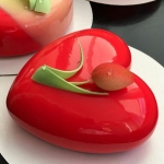 Торт на заказ для женщины «Красота» Пасьон