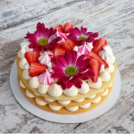 Торт для женщин без мастики «Герберы» на заказ