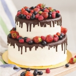 Торт «Ягоды в шоколаде» на заказ