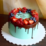 Торт «Юбилейный ягодный» на заказ