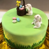 Праздничный торт «Заячья поляна» на заказ