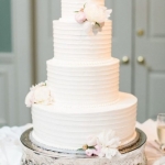 Торт с цветами «Белоснежный» на заказ