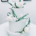 Торт с цветами «Воздушный» фото 1 Торт с цветами «Воздушный» на заказ