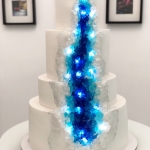 Свадебный торт с кристаллами «Волшебство» на заказ