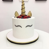 Торт праздничный «Единорог»