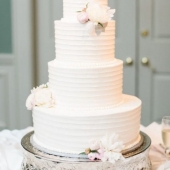 Торт с цветами «Белоснежный» на заказ