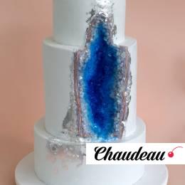 Свадебный торт с кристаллами «Самоцветы» на заказ