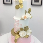 Торт с цветами «Царство роз» на заказ