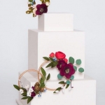 Торт с цветами «Два кольца» фото 1 Торт с цветами «Два кольца» на заказ