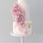 Торт с цветами «Свадебный переполох» на заказ