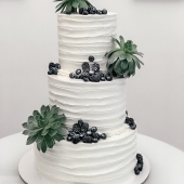 Торт с цветами «Свадебное угощение» на заказ