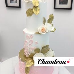Торт с цветами «Царство роз» на заказ