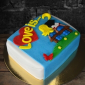 Торт праздничный «Love is» на заказ