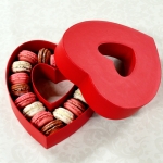 Макаруны в коробке &quot;Сердце&quot; на заказ