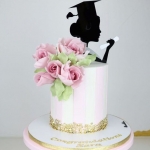 Торт на выпускной «Желаем удачи!» на заказ