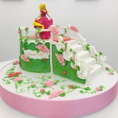 Торт с принцессами Disney «В ожидании бала»