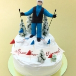 Торт на день рождения «Лыжница» на заказ