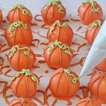 Пирожные на Хэллоуин «Тыковка» на заказ