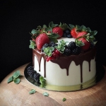  Торт с ягодами «Berry Dream» на заказ