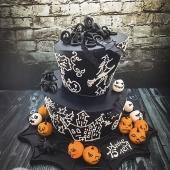 Торт «Дом с привидениями» на заказ