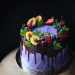 Торт с ягодами «Лавандовые сны» на заказ