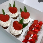 Набор капкейков на 14 февраля «Предсказания любви» 6 шт