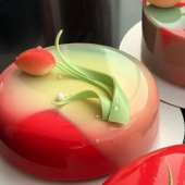 Торт на заказ для женщины «Красота Малый» Пасьон