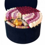 Большая коробка 151 роза в подарок