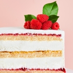 Половинка торта «Шодо» 1 кг.