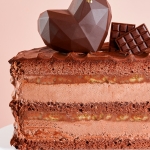  Половинка торта «Бананово-шоколадная» 1 кг.