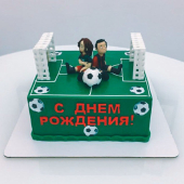 Торт с фигурками «Футболисту»