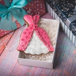 имбирный пряник на 8 марта в форме платья