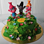 торт тролли