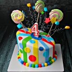 торт на четыре года 