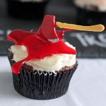 капкейки тематические на хеллоуин с фигурками