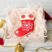 новогодний имбирный пряник в форме сапожка