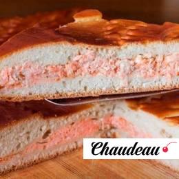 Пирог с красной рыбой