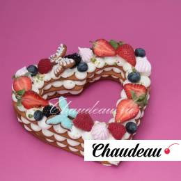 торт на 8 марта москва в форме сердца